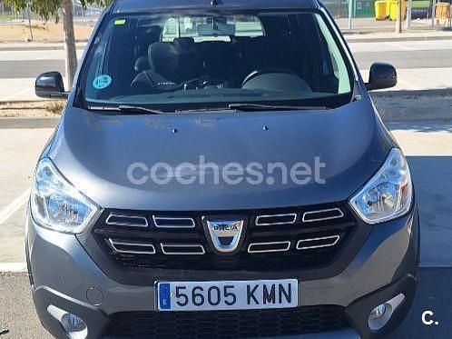 Gris / plata Usado 2018 Dacia Lodgy Stepway Monovolumen | 11.500 € (Precio justo) - Imagen 1/4