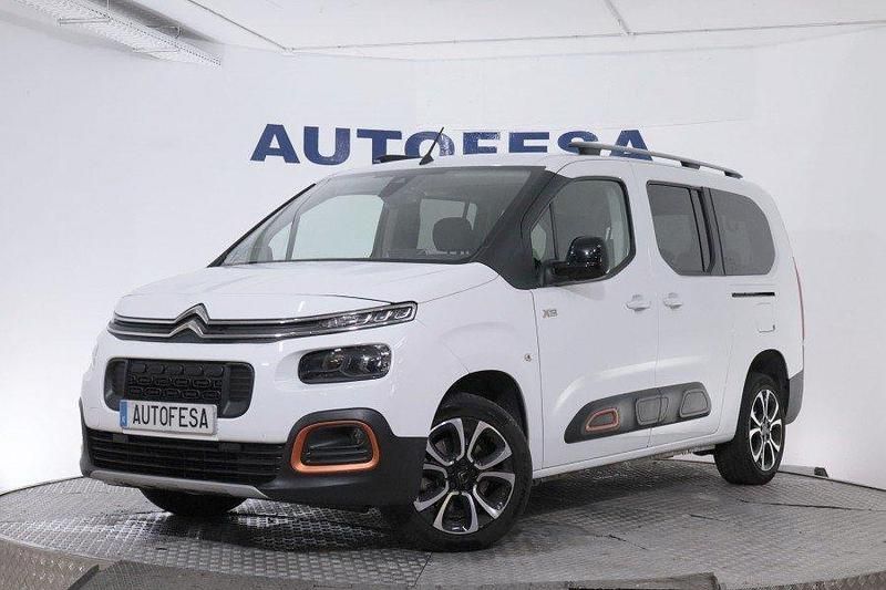 Usado Citroën Berlingo XTR 130 CV (95 kW) 2022 Blanco Monovolumen