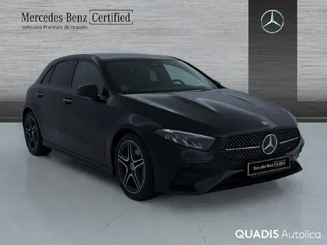 Usado Mercedes A180 136 CV (100 kW) 2025