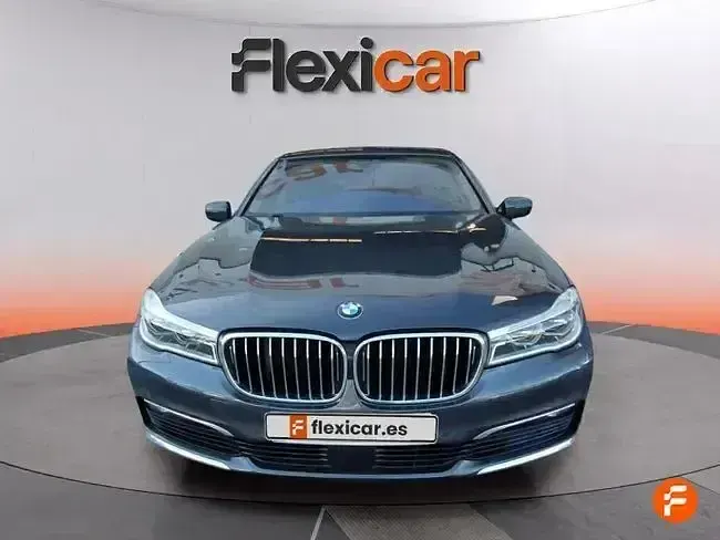 Usado BMW 750 450 CV (330 kW) 2016 Gris Berlina