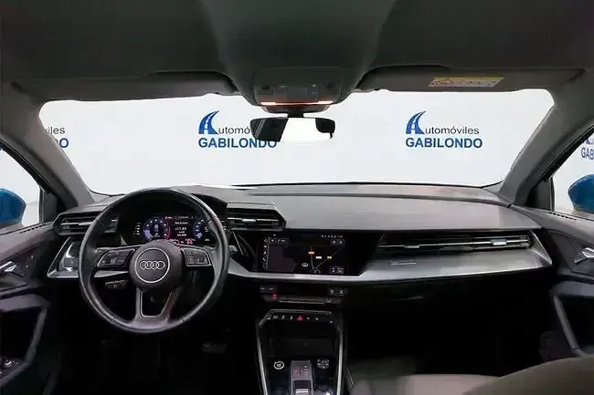 Usado Audi A3 Advanced Plus 110 CV (80 kW) 2022 Azul Berlina