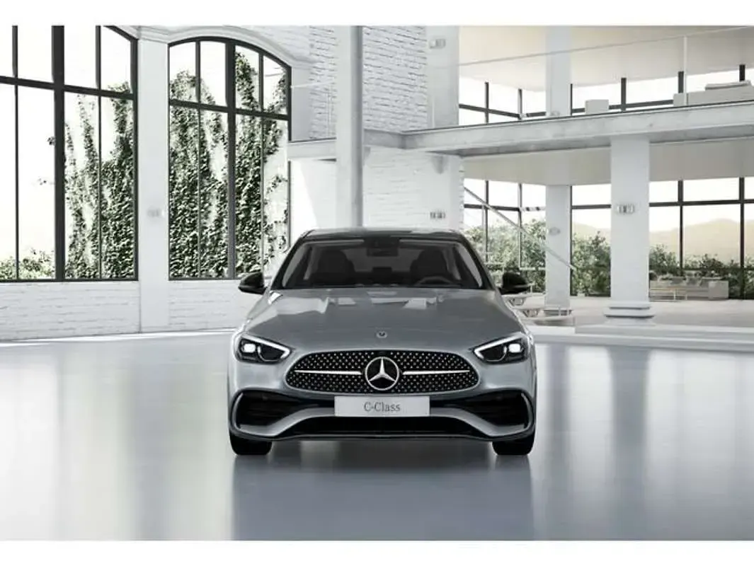 Usado Mercedes C220 197 CV (144 kW) 2025 Plateado Berlina