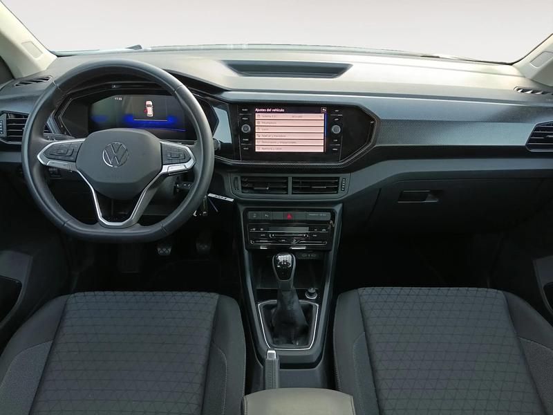 Usado VW T-Cross Advance 95 CV (69 kW) 2023 Rosa SUV