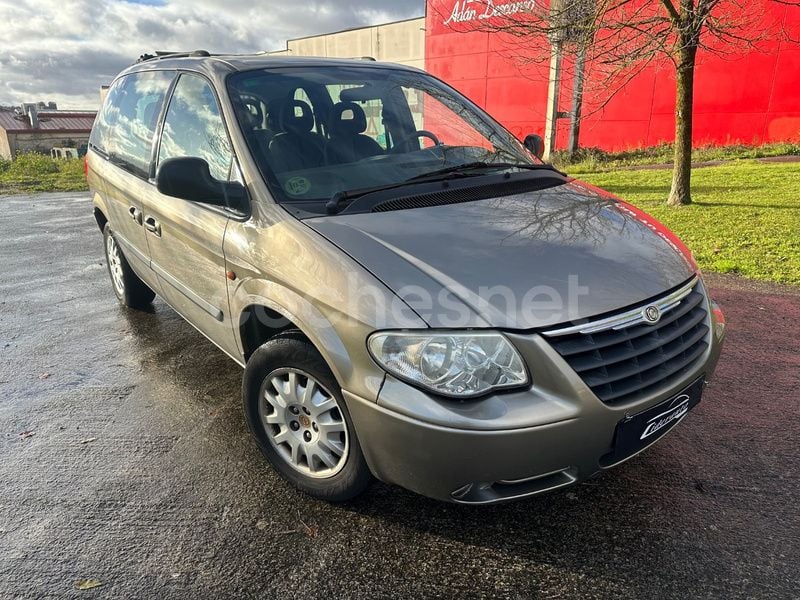Usado Chrysler Voyager Executive 150 CV (110 kW) 2007 Gris Monovolumen