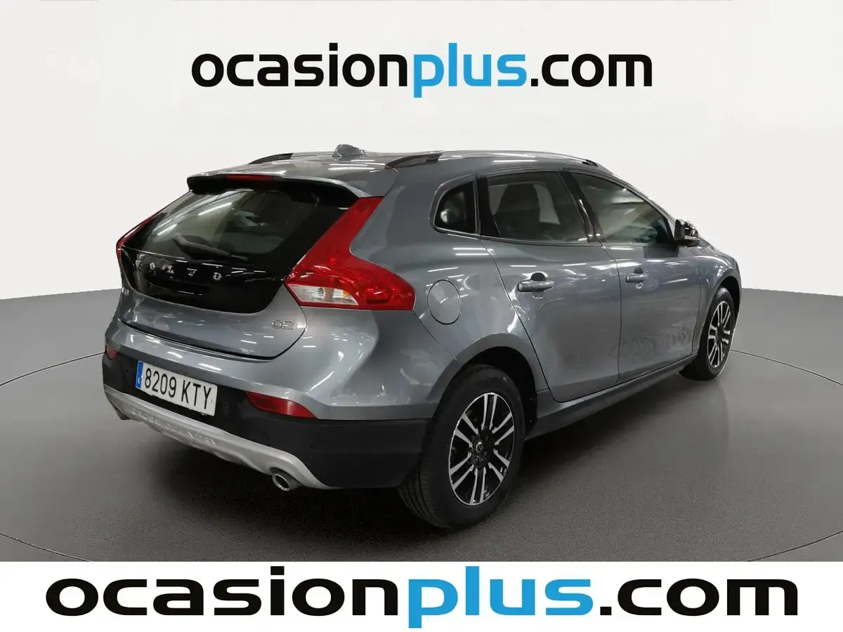 Usado Volvo V40 CC Plus 120 CV (88 kW) 2019 Familiar