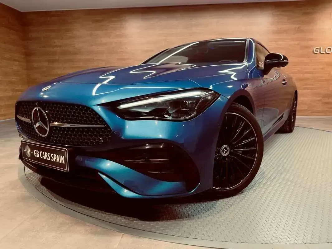 Usado Mercedes CLE220 196 CV (144 kW) 2025 Azul Coupe