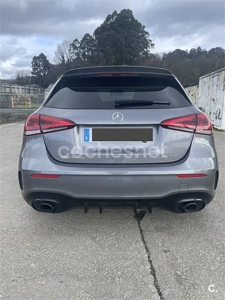 Usado Mercedes A35 AMG 306 CV (225 kW) 2021 Gris / plata Berlina
