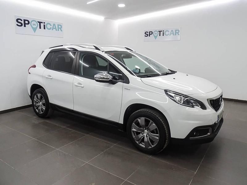 Usado Peugeot 2008 Style 82 CV (60 kW) 2018 Blanco SUV