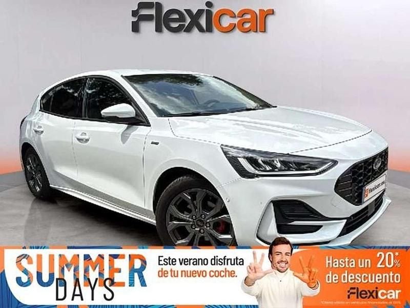 Blanco Usado 2023 Ford Focus ST-Line Berlina | 19.590 € (Precio justo) - Imagen 1/4