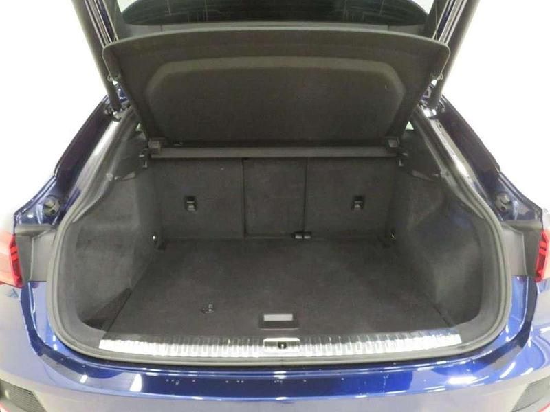 Usado Audi Q3 Sportback 200 CV (147 kW) 2021 Azul SUV