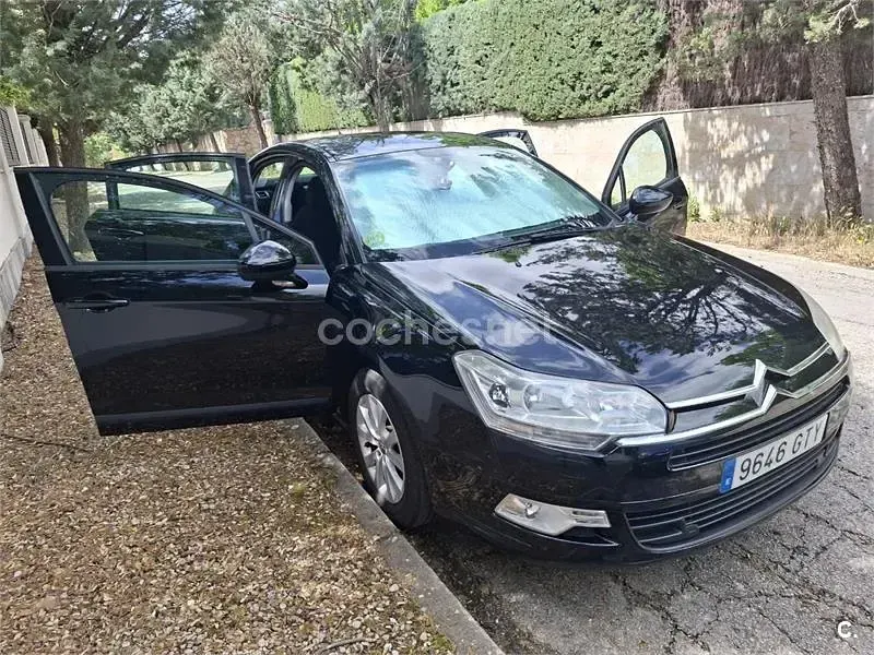 Begagnad Citroën C5 Business Class 112 HK (82 kW) 2010 Svart Sedan