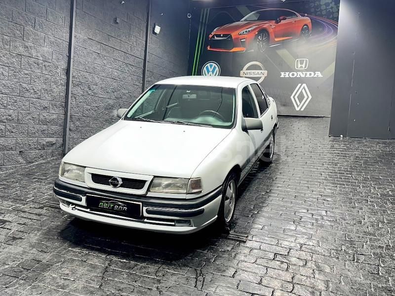Usado Opel Vectra 170 CV (125 kW) 1994 Blanco Berlina