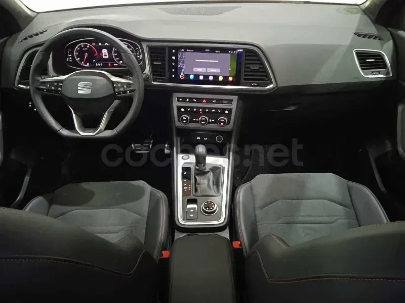 Usado Seat Ateca FR 150 CV (110 kW) 2025 Gris SUV