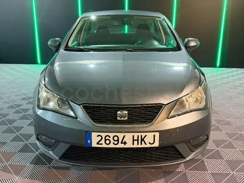 Usado Seat Ibiza Style 105 CV (77 kW) 2012 Gris / plata Berlina