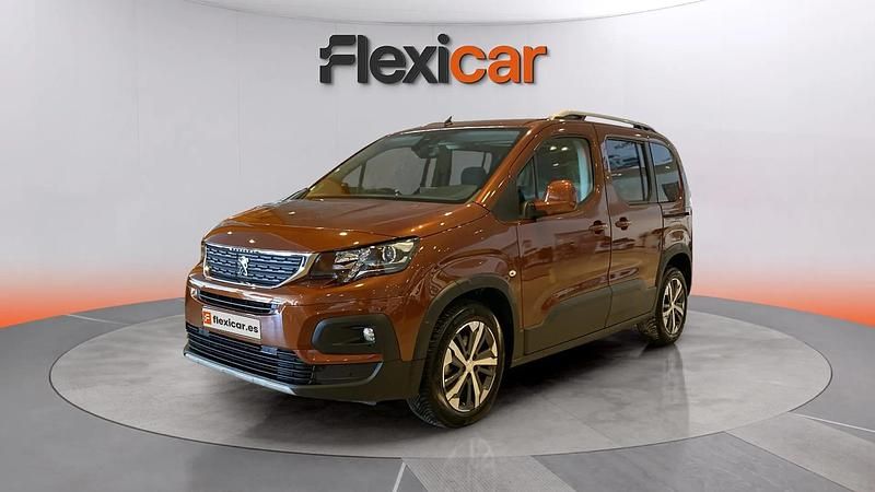 Usado Peugeot Rifter Allure 131 CV (96 kW) 2019 Marrón Monovolumen