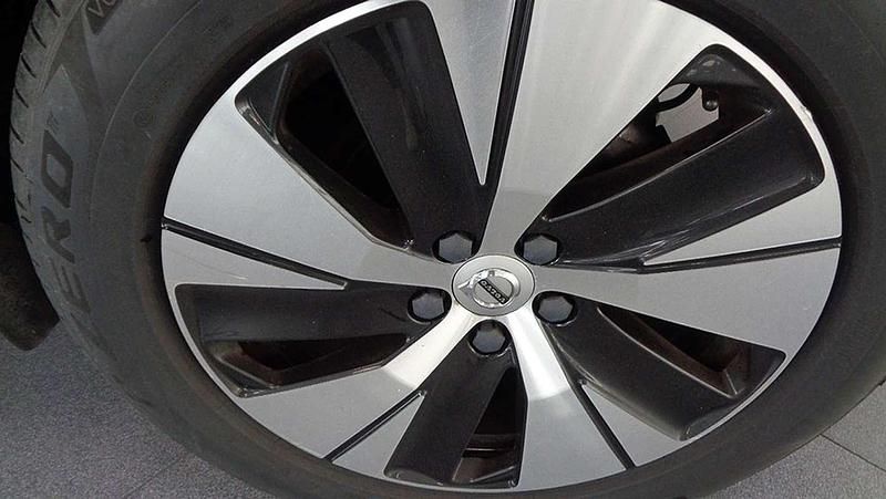 Usado Volvo XC40 Business Edition 165 CV (121 kW) 2021 SUV