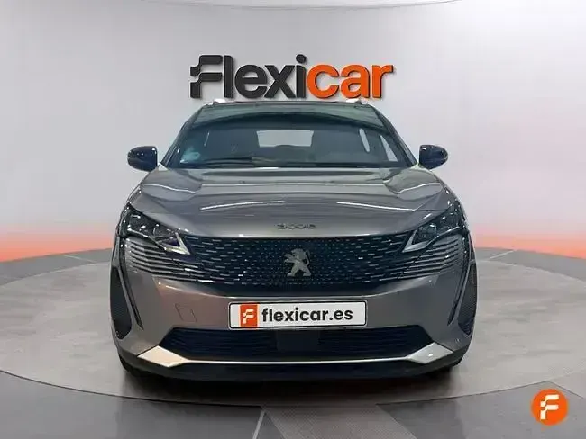 Usado Peugeot 3008 Allure 130 CV (95 kW) 2021 Gris SUV