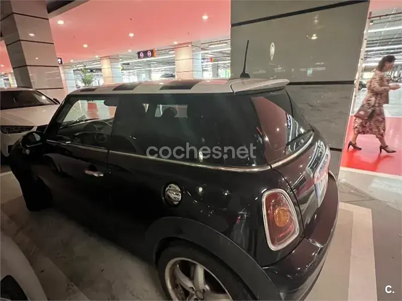 Usado Mini Cooper D 110 CV (80 kW) 2007 Negro Utilitario