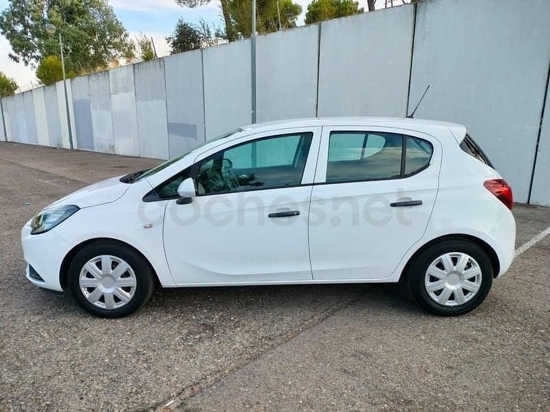 Usado Opel Corsa Expression 90 CV (66 kW) 2016 Blanco Berlina