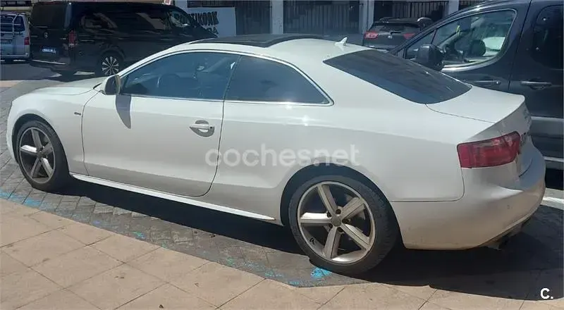 Usado Audi A5 245 CV (180 kW) 2010 Blanco Coupe