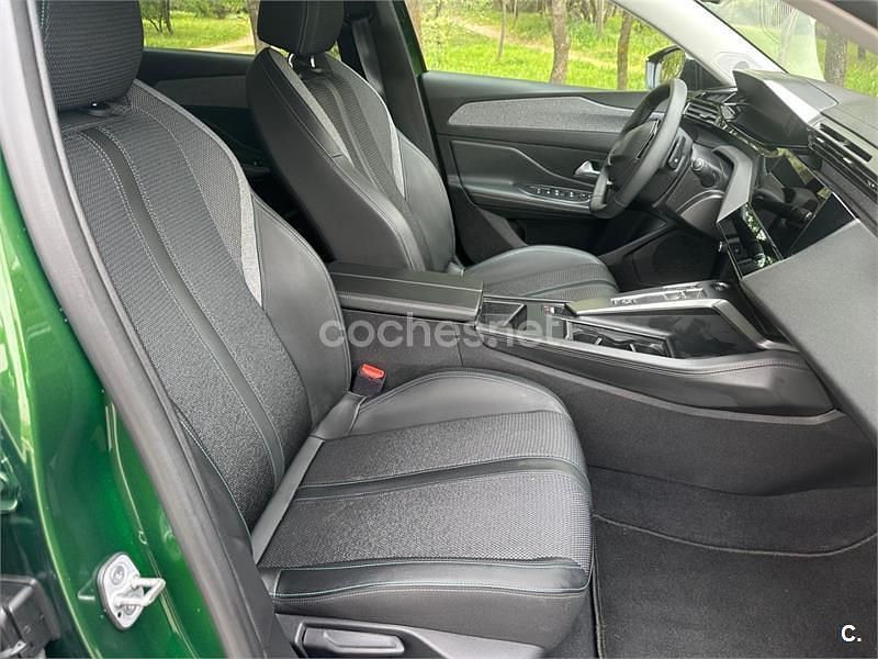 Usado Peugeot 308 Allure 180 CV (132 kW) 2022 Verde Berlina