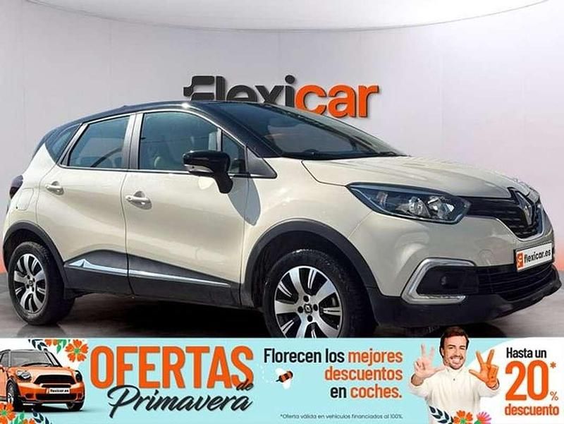 Usado Renault Captur Intens 90 CV (66 kW) 2018 Beige SUV