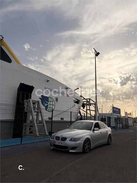 Usado BMW 530 231 CV (169 kW) 2005 Gris / plata Berlina