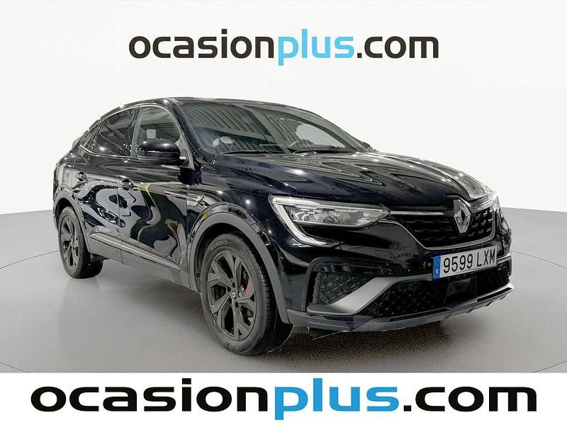 Begagnad Renault Arkana RS Line 140 HK (102 kW) 2022 Svart SUV