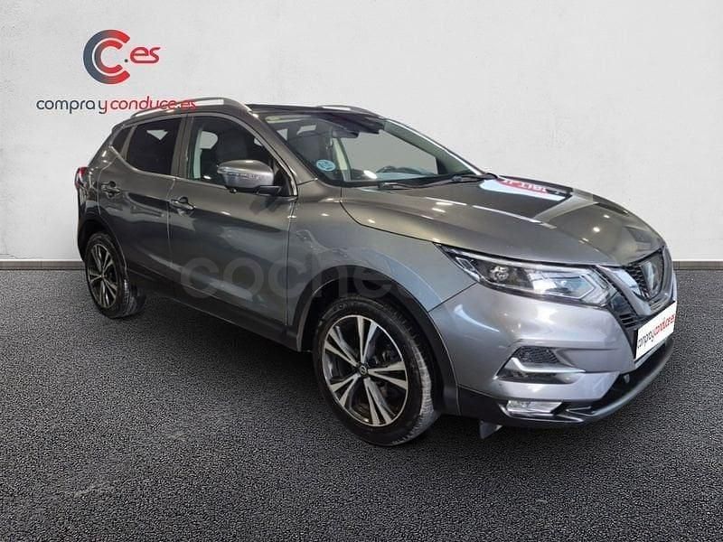 Usado Nissan Qashqai Visia 130 CV (95 kW) 2018 Gris / plata SUV