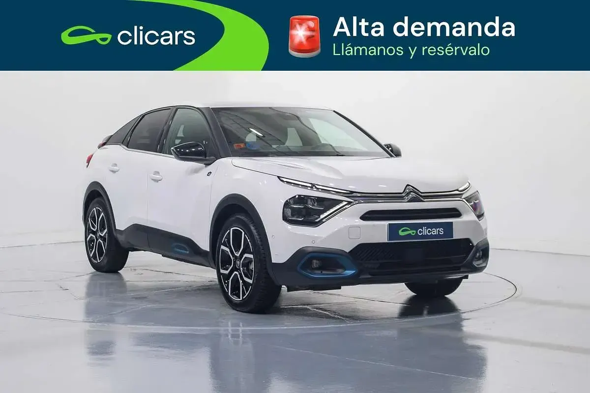 Usado Citroën e-C4 Shine 100 kW (136 CV) 2022 Blanco Berlina