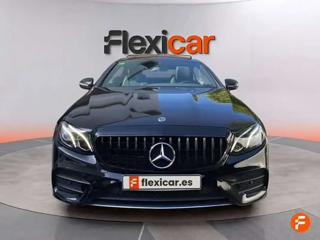 Usado Mercedes E350 299 CV (219 kW) 2019 Blanco Coupe