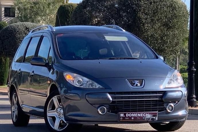 Usado Peugeot 307 109 CV (80 kW) 2006 Gris Familiar