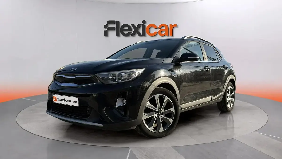Usado Kia Stonic 110 CV (80 kW) 2018 Negro SUV