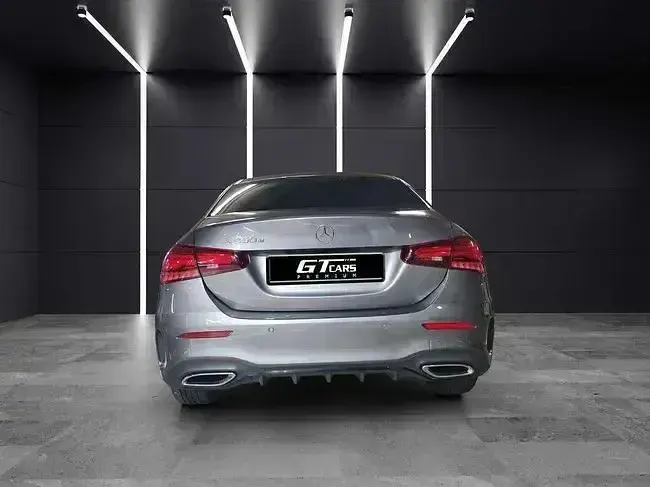Usado Mercedes A250 AMG 218 CV (160 kW) 2025 Gris Berlina