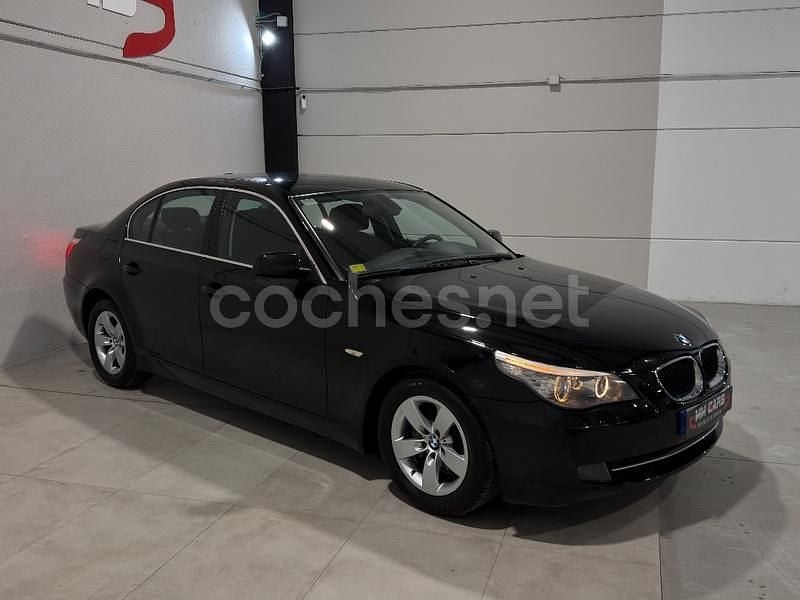 Usado BMW 520 177 CV (130 kW) 2009 Negro Berlina