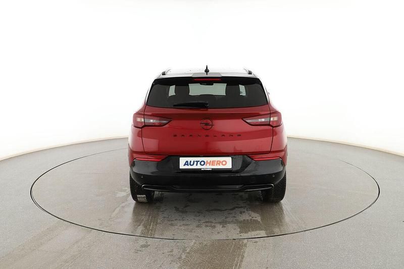 Usado Opel Grandland X GS Line 131 CV (96 kW) 2022 Rojo SUV