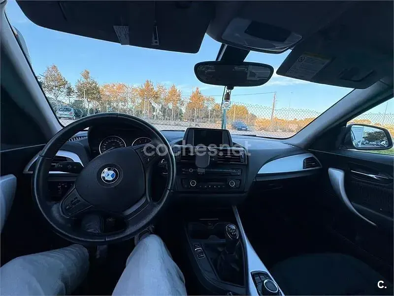Usado BMW 116 116 CV (85 kW) 2013 Gris / plata Utilitario