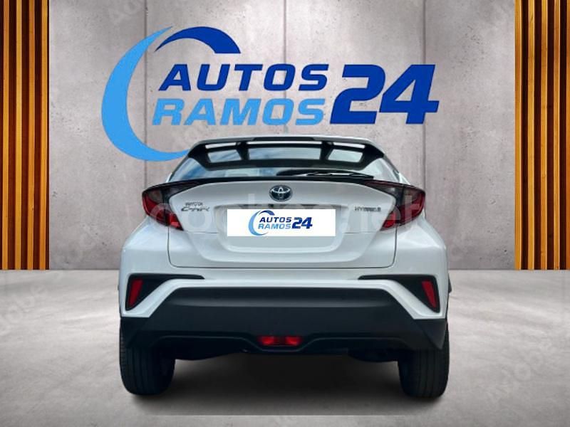 Usado Toyota C-HR Active 122 CV (89 kW) 2023 Blanco SUV