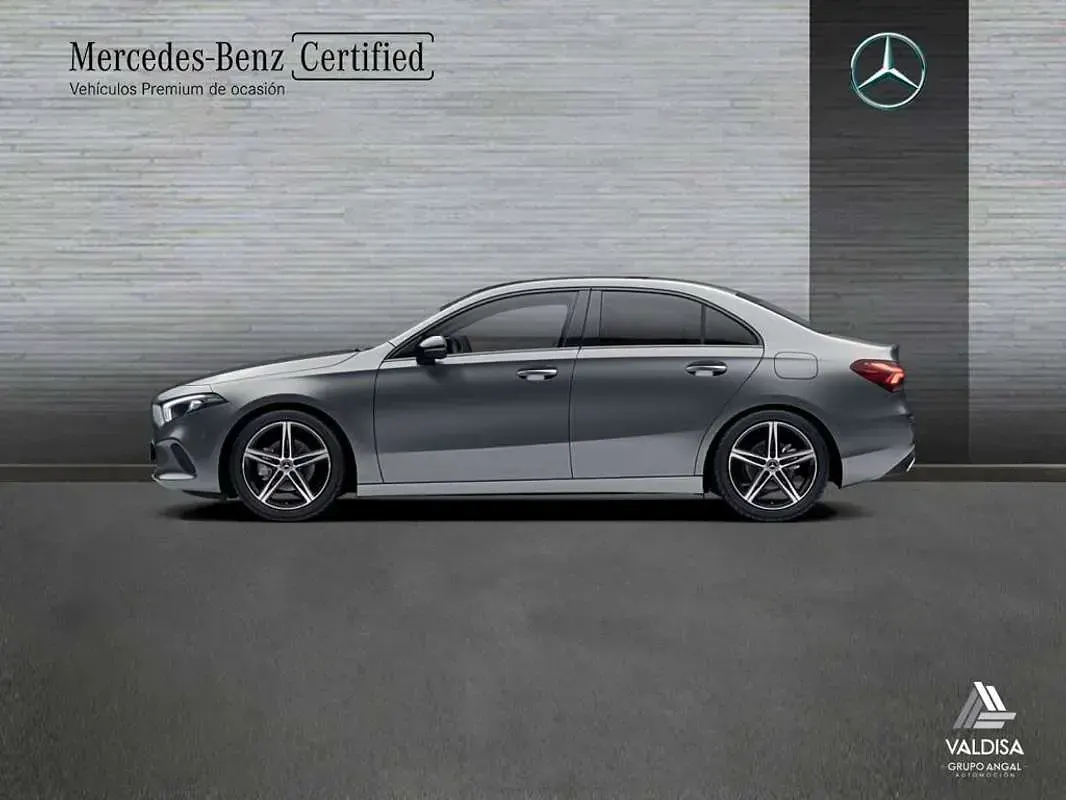 Usado Mercedes A180 116 CV (85 kW) 2020 Berlina