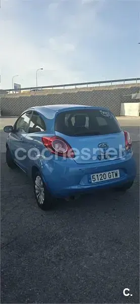 Usado Ford Ka Titanium 69 CV (50 kW) 2010 Azul Utilitario