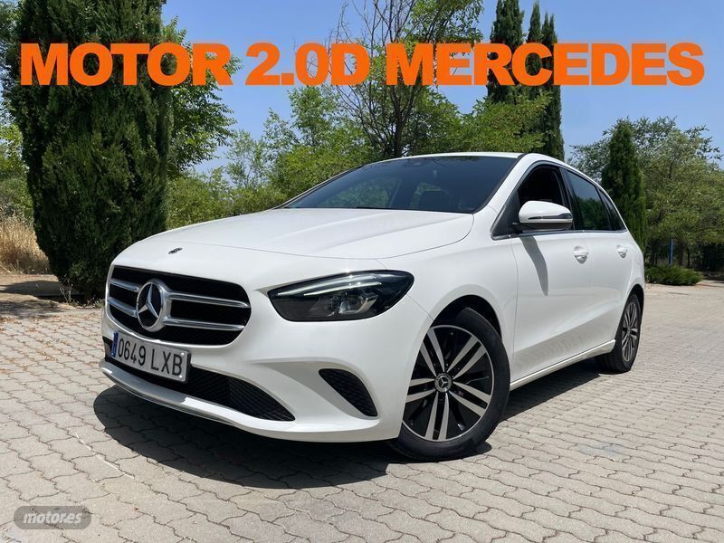 Blanco Usado 2022 Mercedes B180 Monovolumen | 19.990 € - Imagen 1/4