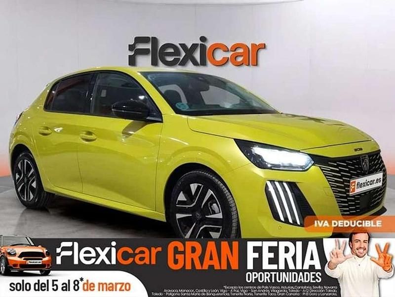 Usado Peugeot 208 Allure 101 CV (74 kW) 2025 Amarillo Utilitario