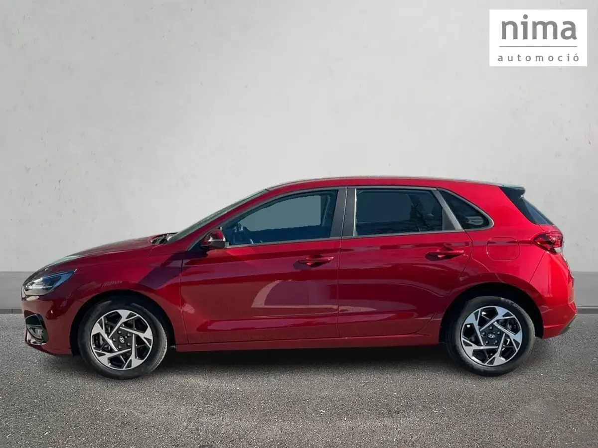 Nuevo Hyundai i30 99 CV (72 kW) 2025
