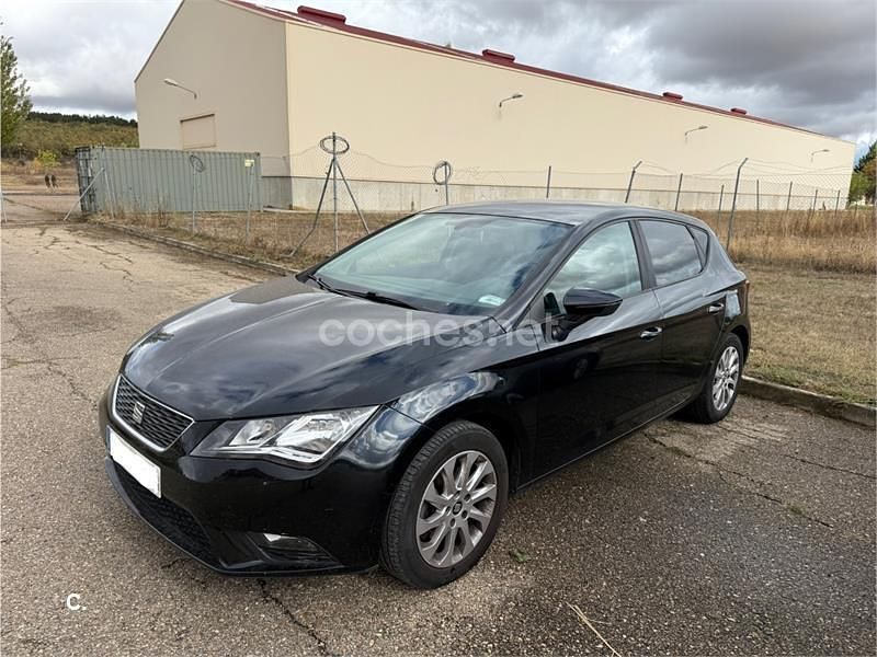 Negro Usado 2013 Seat Leon Style Berlina | 8000 € (Precio justo) - Imagen 1/4