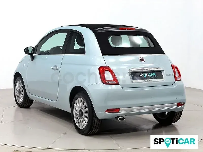 Usado Fiat 500C Dolcevita 70 CV (51 kW) 2024 Verde Descapotable