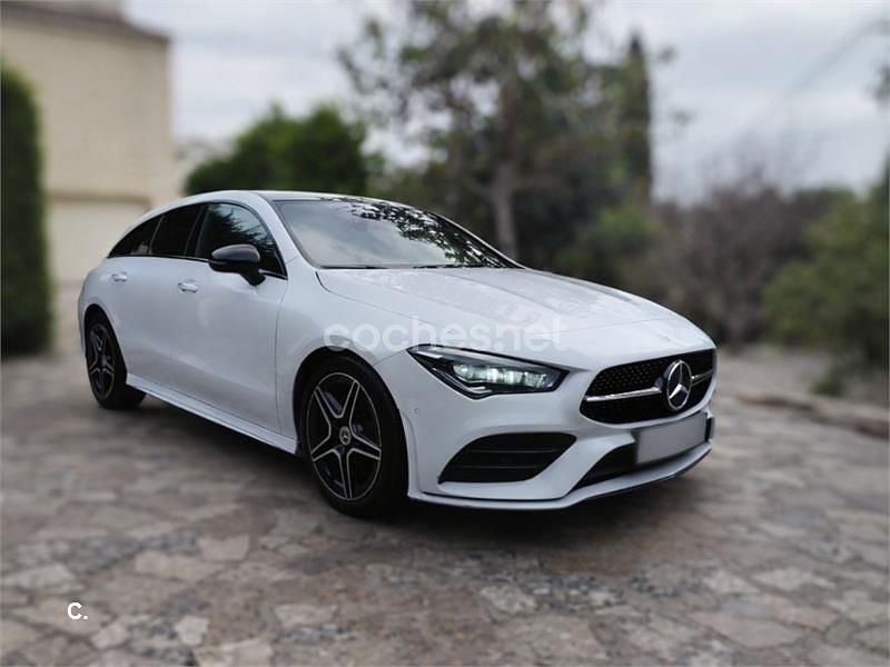 Usado Mercedes CLA200 Shooting Brake 150 CV (110 kW) 2021 Blanco Familiar
