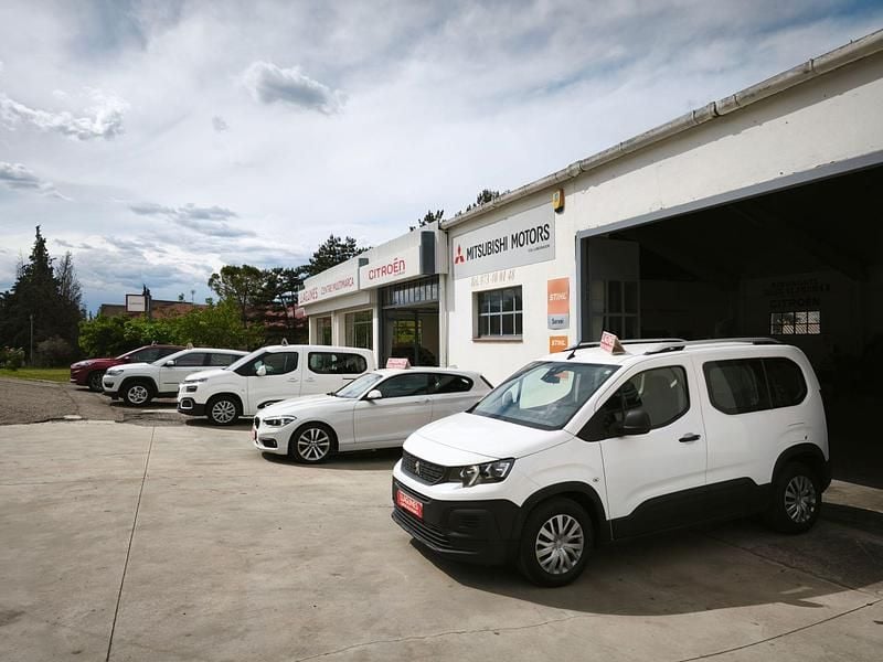 Blanco Usado 2019 Peugeot Rifter Access Monovolumen | 13.900 € (Precio justo) - Imagen 1/4