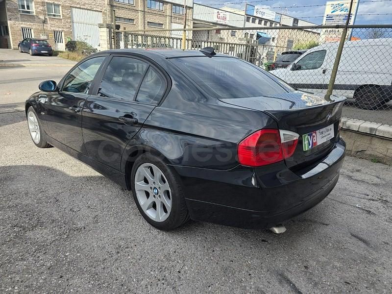 Usado BMW 320 150 CV (110 kW) 2005 Negro Berlina