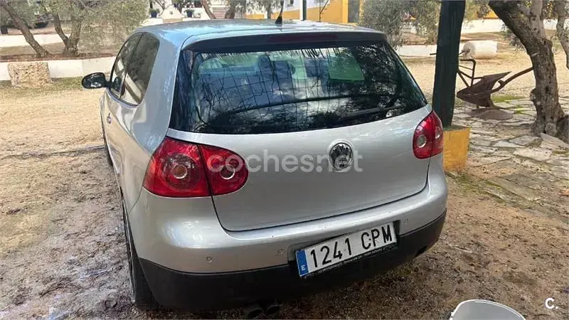 Usado VW Golf IV GTI 200 CV (147 kW) 2006 Gris / plata Berlina