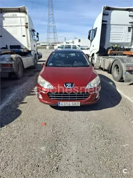 Usado Peugeot 407 Sport 136 CV (100 kW) 2008 Granate Familiar
